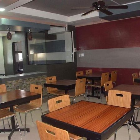 Jared Suites Upper Digos Ngoại thất bức ảnh