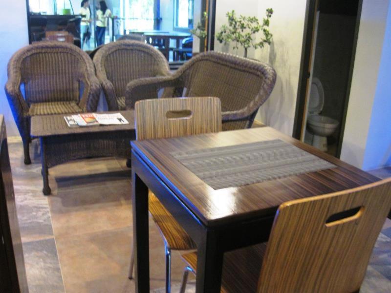 Jared Suites Upper Digos Ngoại thất bức ảnh