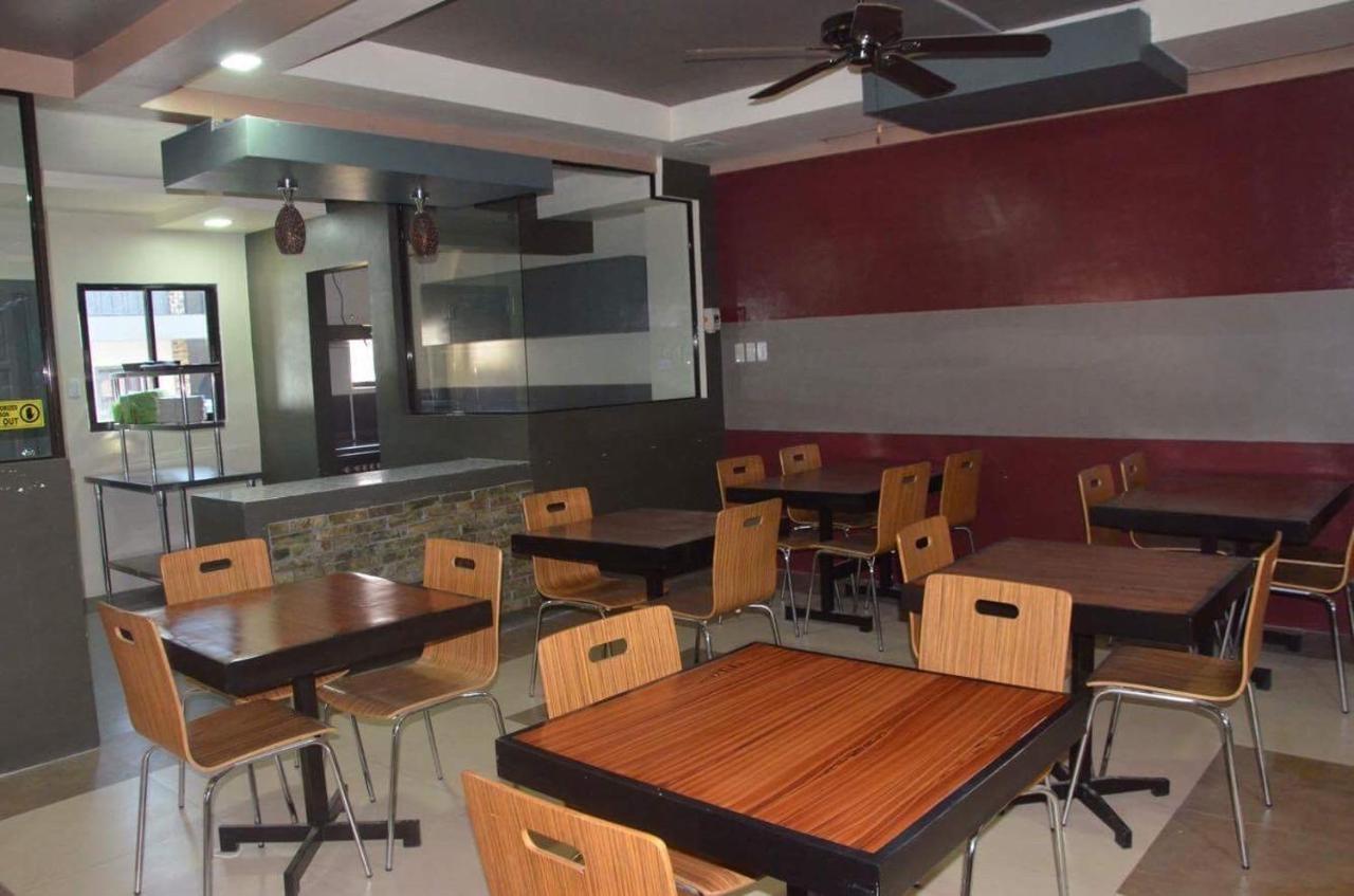 Jared Suites Upper Digos Ngoại thất bức ảnh